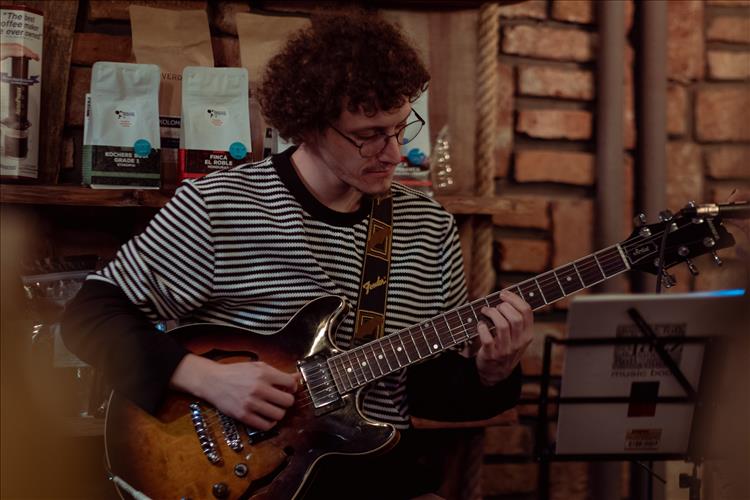 e2-chord-voicing 